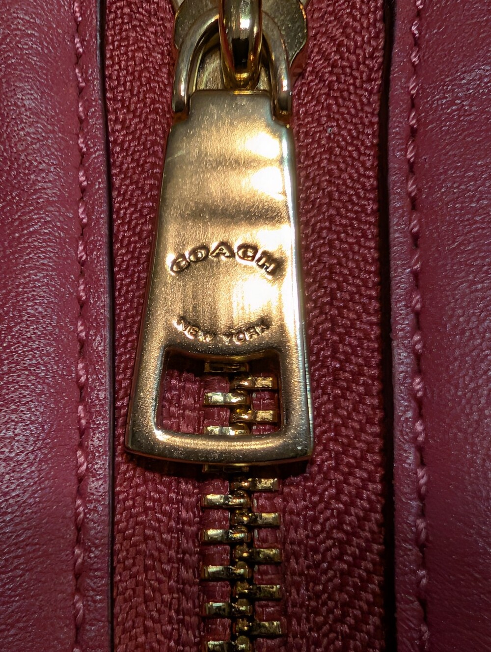 Coach Blake Carryall 25 -Top-Handle Satchel in Raspberry Pink W/ Gold Hardware - Picture 9 of 12